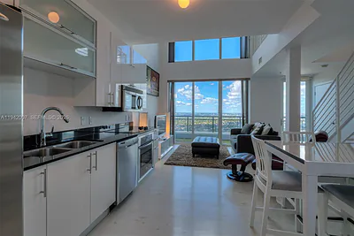 60 SW 13th St 4211 #4211 Miami FL