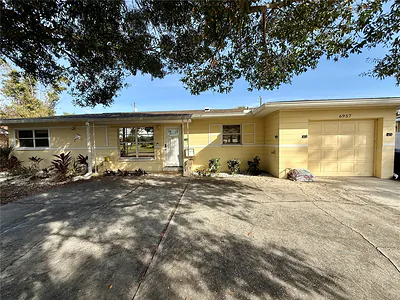 6957 18TH STREET N St Petersburg FL