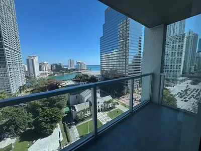 500 Brickell Ave 1502 #1502 Miami FL