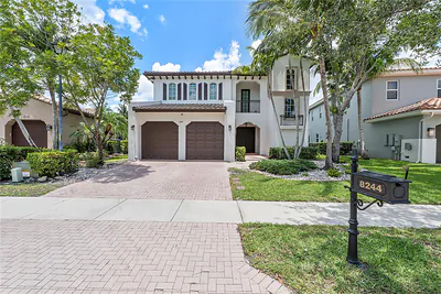 8244 NW 107th Terrace, Parkland, FL 33076 Parkland FL