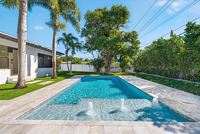 1004 Avon Road, West Palm Beach, FL 33401 West Palm Beach FL