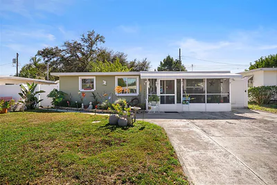 10462 116TH AVENUE Largo FL