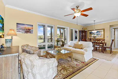 5020 Harmony Circle 203, Vero Beach, FL 32967 #203 Vero Beach FL