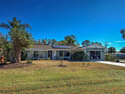2938 PEAKE STREET North Port FL