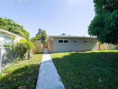 833 SW 7th Street, Pompano Beach, FL 33060 Pompano Beach FL