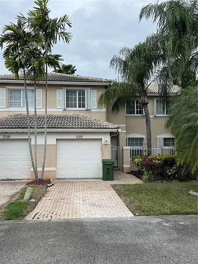 17092 NW 22nd St 17092 #17092 Pembroke Pines FL