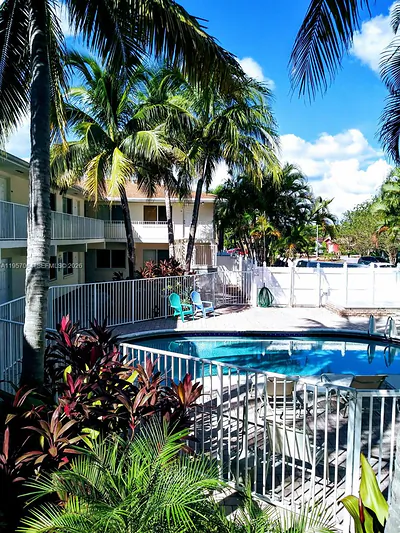 1878 NE 46th St C4 #C4 Fort Lauderdale FL