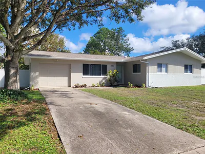 13705 JAMAICA DRIVE Seminole FL