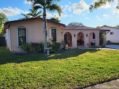 10478 NW 4th Street, Plantation, FL 33324 Plantation FL