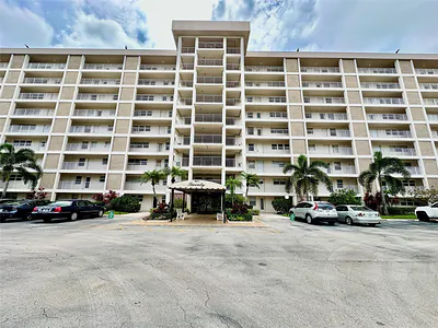 2671 S Course Drive 802, Pompano Beach, FL 33069 #802 Pompano Beach FL