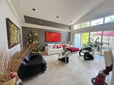 1115 River Birch St Hollywood FL