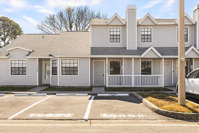 12668 CASTLE HILL DRIVE Tampa FL
