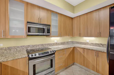 2633 NE 14th Avenue 101, Wilton Manors, FL 33334 #101 Wilton Manors FL