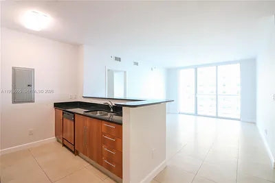 335 S Biscayne Blvd 2708 #2708 Miami FL