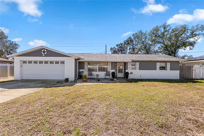 1446 FARMINGTON AVENUE Deltona FL