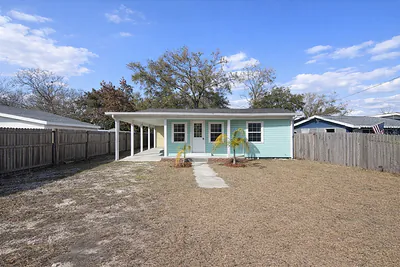 503 MAGNOLIA AVENUE Seffner FL