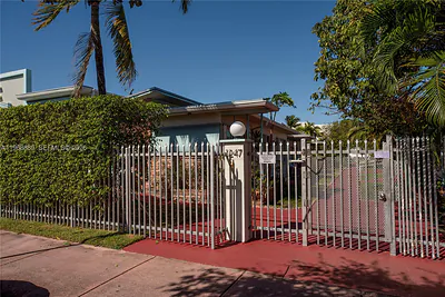 1247 Marseille Dr 113 #113 Miami Beach FL