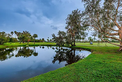 6180 SUN BOULEVARD 106 #106 St Petersburg FL