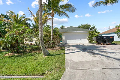 1574 SE Appamattox Terrace, Port St. Lucie, FL 34952 Port St Lucie FL