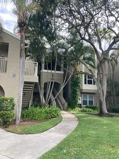 1885 Palm Cove Boulevard 10-305, Delray Beach, FL 33445 #10-305 Delray Beach FL