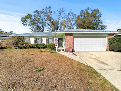 614 HUNTINGTON ST Brandon FL
