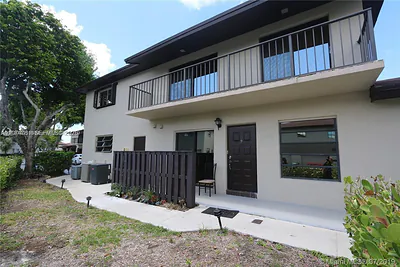13949 SW 44th Lane Cir 542 #542 Miami FL