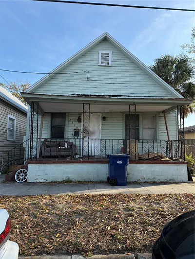 2310 W WALNUT STREET Tampa FL