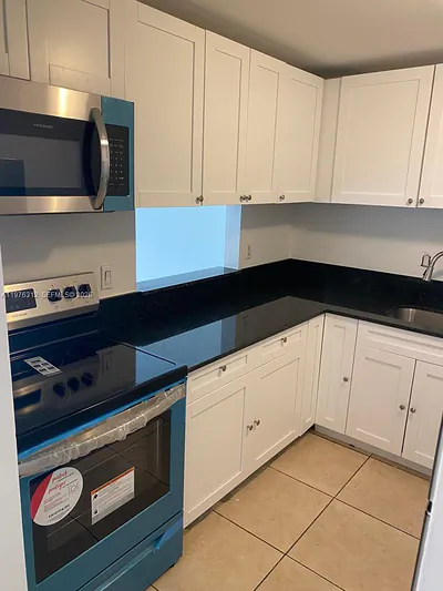 5122 NW 79th Ave 303 #303 Doral FL