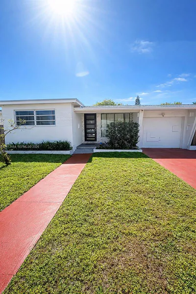 2632 Madison St Hollywood FL