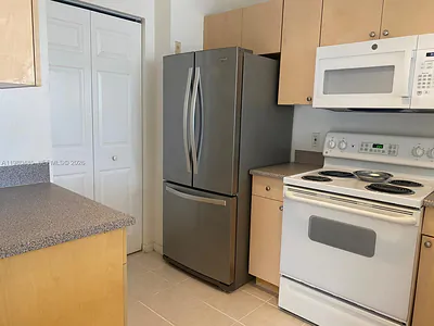 7980 N Nob Hill Rd 107 #107 Tamarac FL