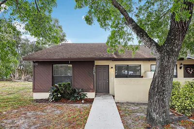 3789 Mil Pond Ct Green Acres FL