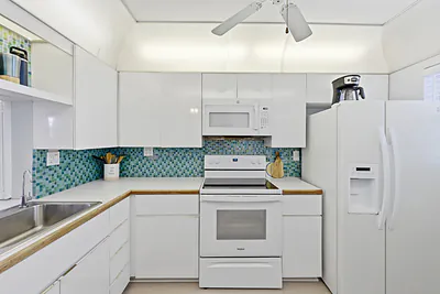 4540 N Ocean Drive 506, Lauderdale-By-The-Sea, FL 33308 #506 Lauderdale By The Sea FL