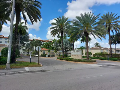 4410 NW 79th Ave 2B #2B Doral FL