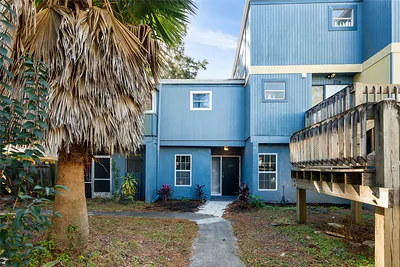 717 SW 75TH STREET 104 #104 Gainesville FL