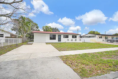 17535 NW 49th Ct Opa Locka FL