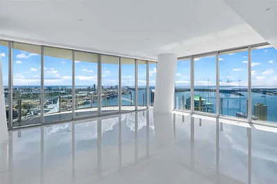 300 Biscayne Blvd Way 4901E #4901E Miami FL
