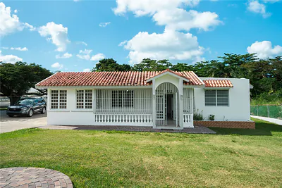 615 CALLE VICTORIA Fajardo PR