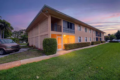 333 SE Martin Avenue 1-a, Stuart, FL 34996 #1-a Stuart FL
