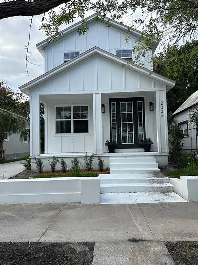 2333 W BEACH STREET Tampa FL