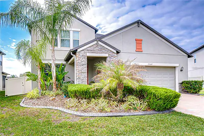 25069 LAMBRUSCO LOOP Lutz FL