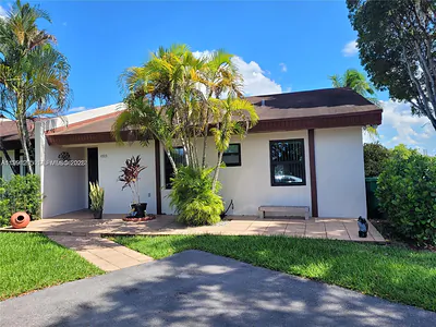 4919 SW 139th Ct Miami FL