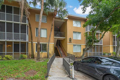 4035 W Mcnab Rd F101 #F101 Pompano Beach FL