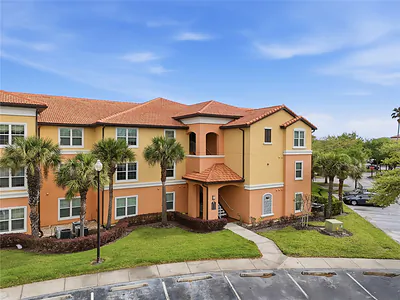 5475 VINELAND ROAD 8212 #8212 Orlando FL