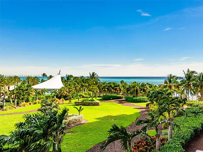 10275 Collins Ave 402 #402 Bal Harbour FL