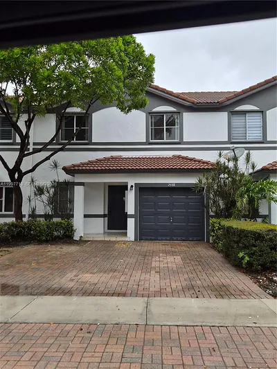2488 NW 99th Way Sunrise FL