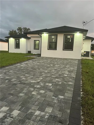 4011 33RD ST LEHIGH ACRES FL