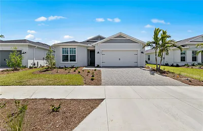 601 Oasis Lake PL LEHIGH ACRES FL