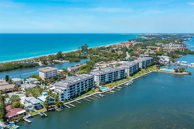 9011 MIDNIGHT PASS ROAD 228 #228 Sarasota FL
