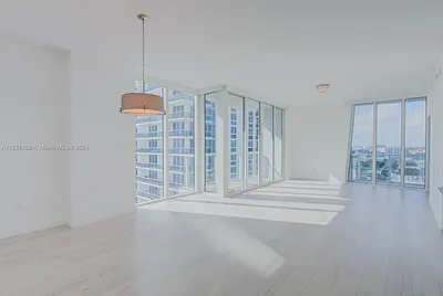601 NE 27th St 1502 #1502 Miami FL