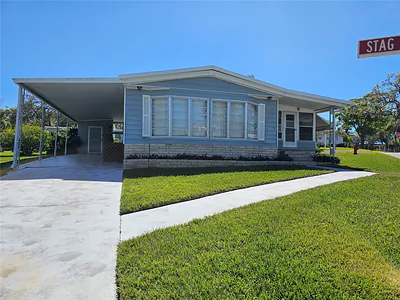 30 STAG RUN COURT 11 #11 Safety Harbor FL